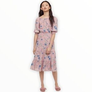 𝅺NWT H&M Off the shoulder floral powder pink dress